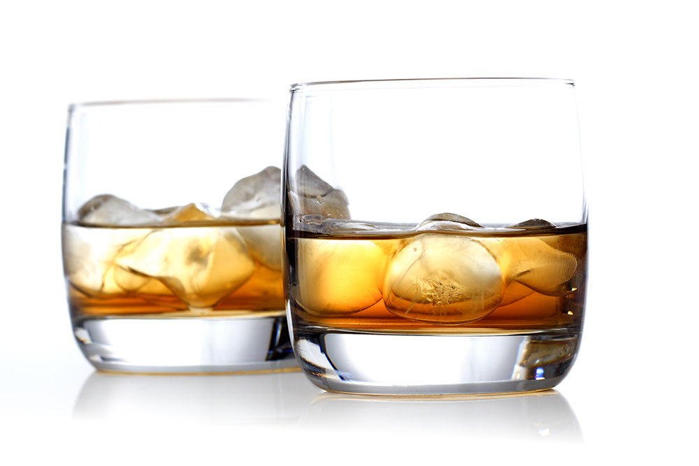 ​  Binge drinking increases among older men