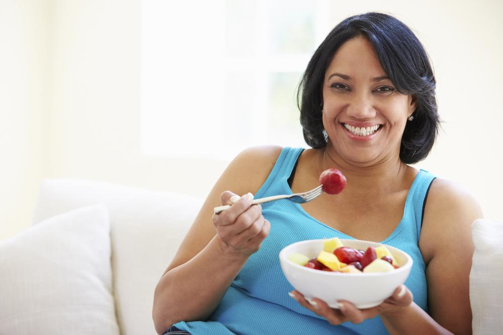 ​  Boosting fruit intake during midlife can ward off late-life blues