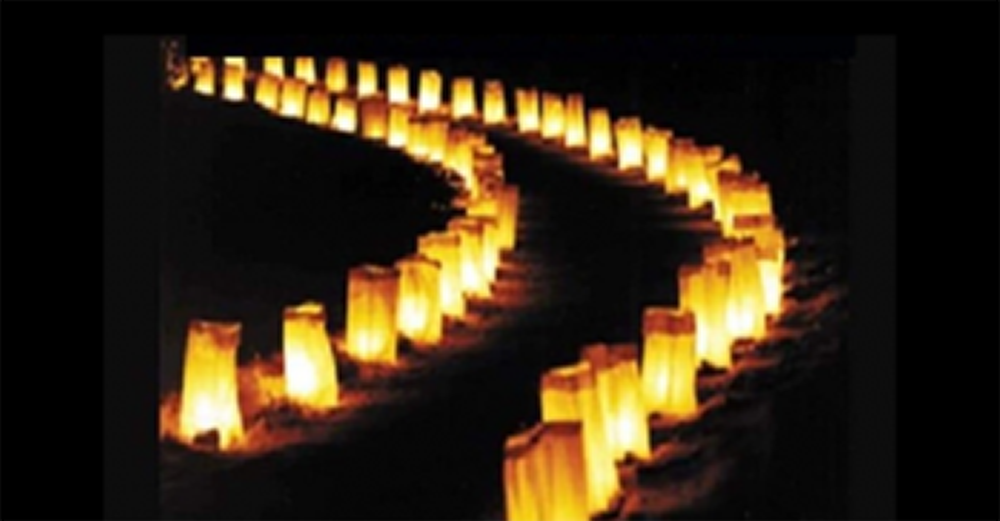 ​  Luminarias at the Lake