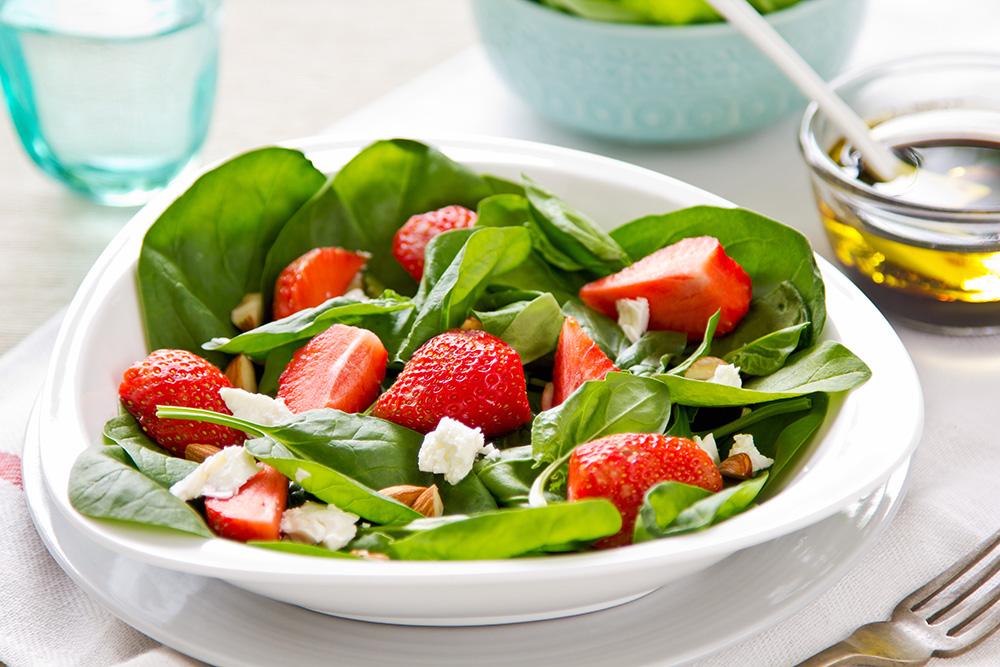 ​  Simple Strawberry Summer Salad