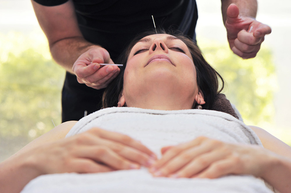 ​  Three complementary therapies to relieve pain