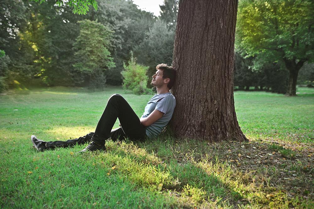 Being in nature may ease chronic back pain 
