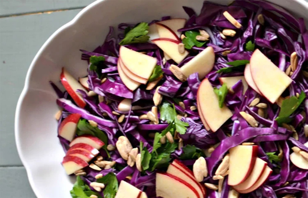 Easy (and healthy) Thanksgiving Salad 