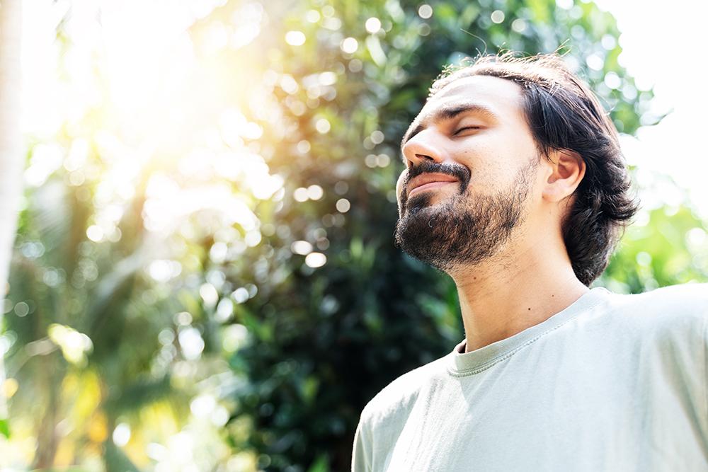 Meditation can improve men's lives in many ways