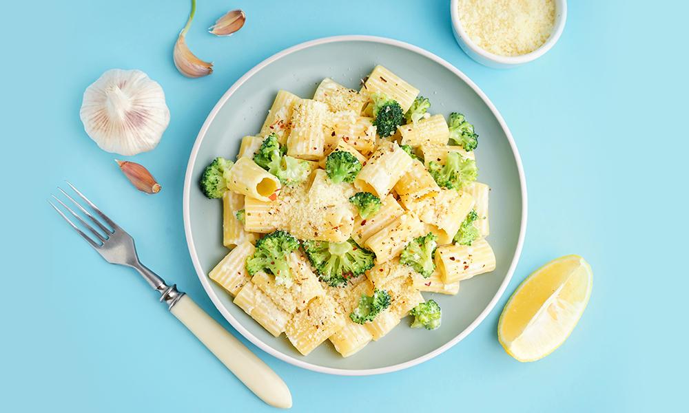 One-Pot Lemon-Broccoli Pasta with Parmesan