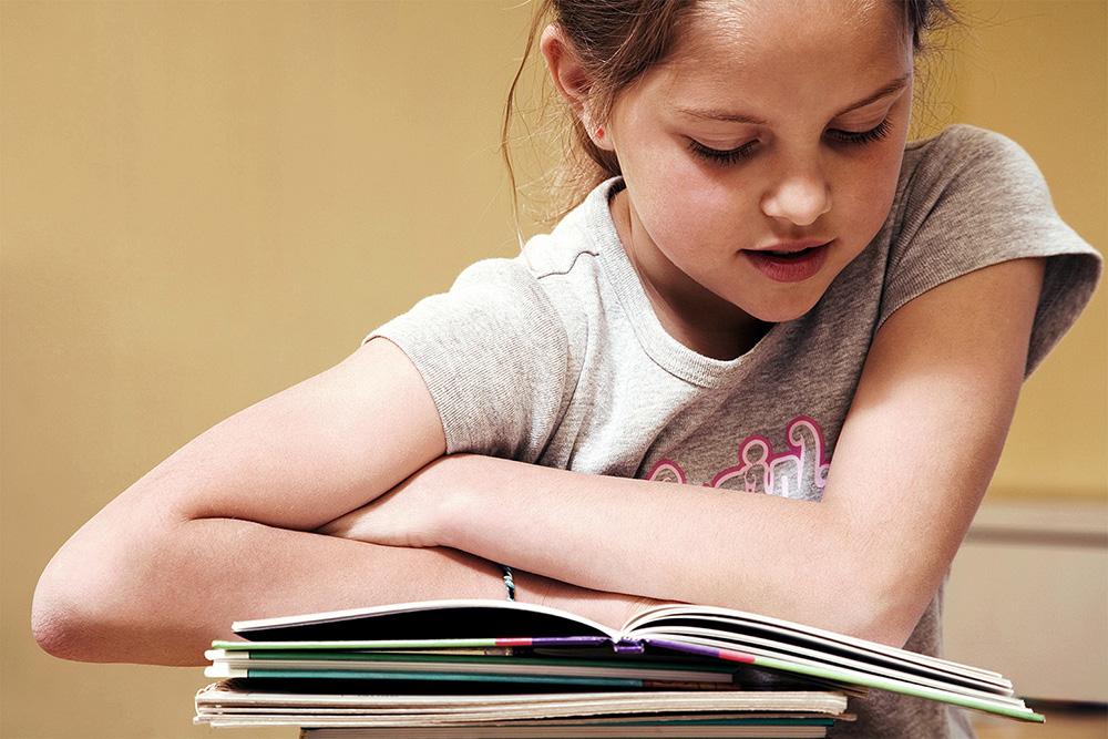 Reading in childhood linked to better mental wellbeing 